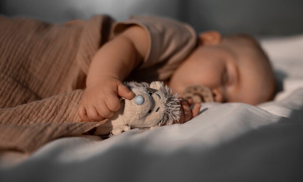 Como fazer o bebê dormir a noite toda sem chorar